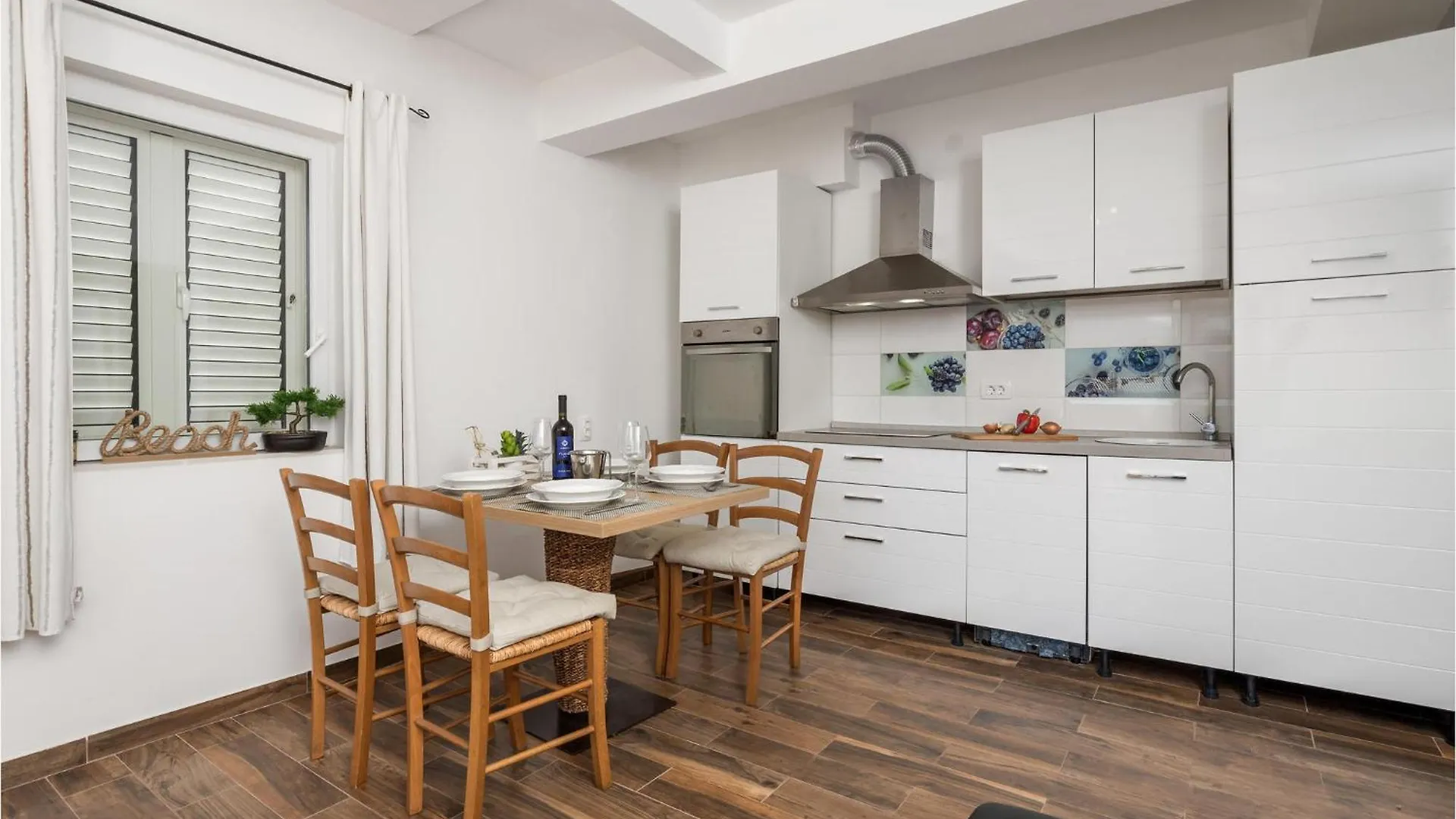 Gorgeous Apartment In Cres With Wifi 0*,  Κροατία